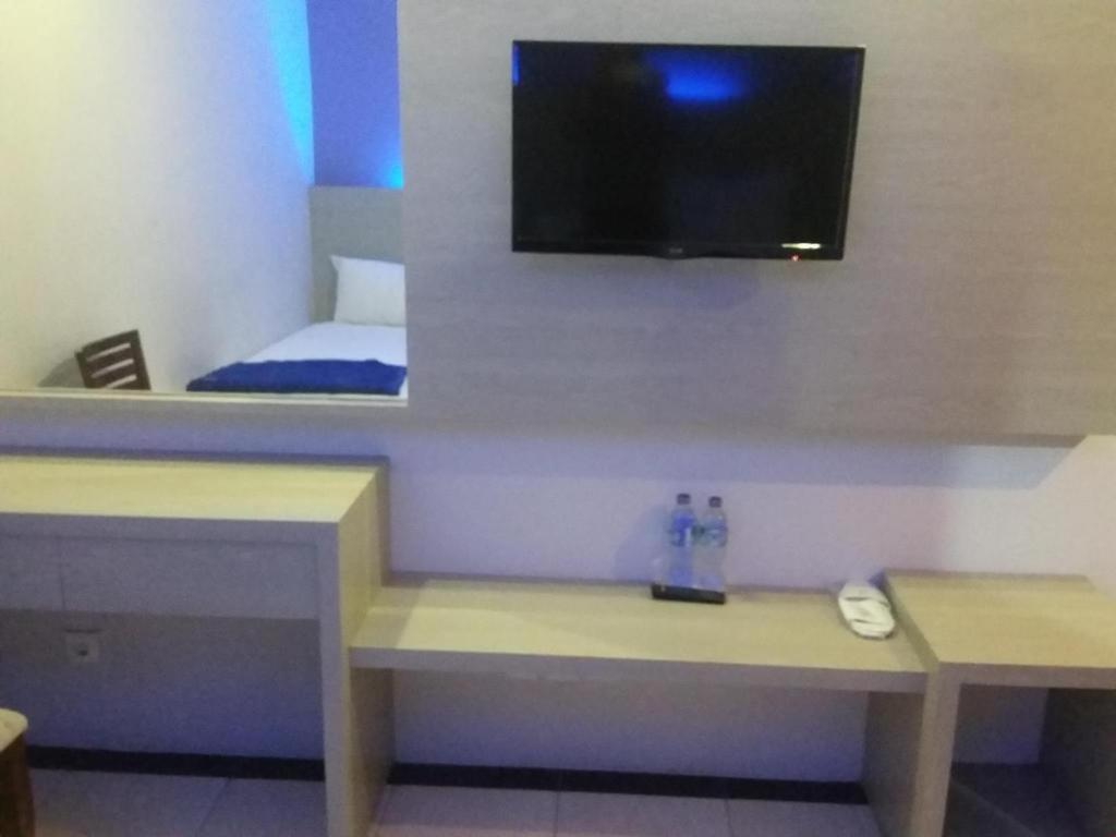 Kharisma Hotel Madiun Dış mekan fotoğraf