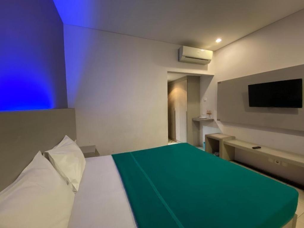 Kharisma Hotel Madiun Dış mekan fotoğraf