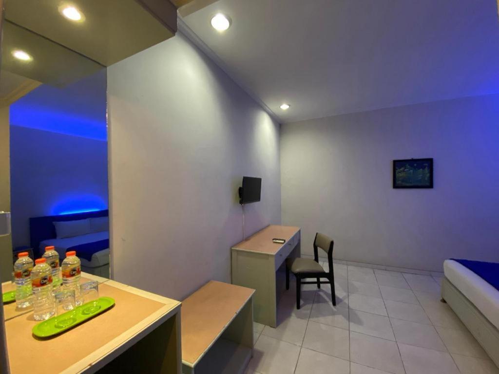 Kharisma Hotel Madiun Dış mekan fotoğraf