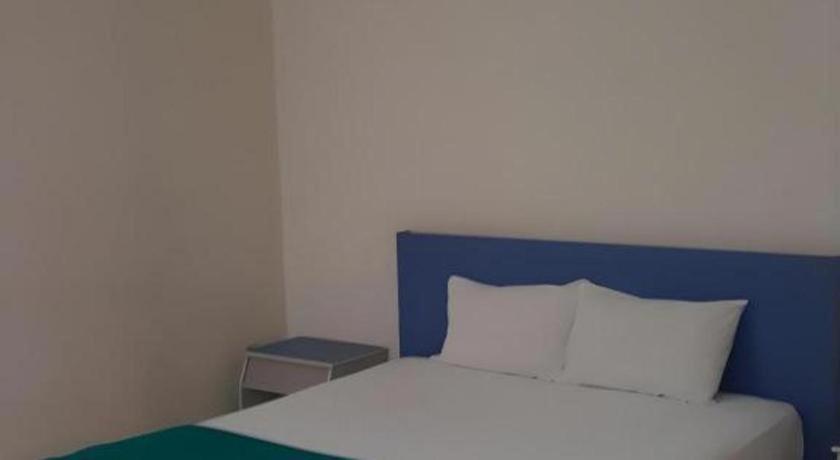 Kharisma Hotel Madiun Dış mekan fotoğraf