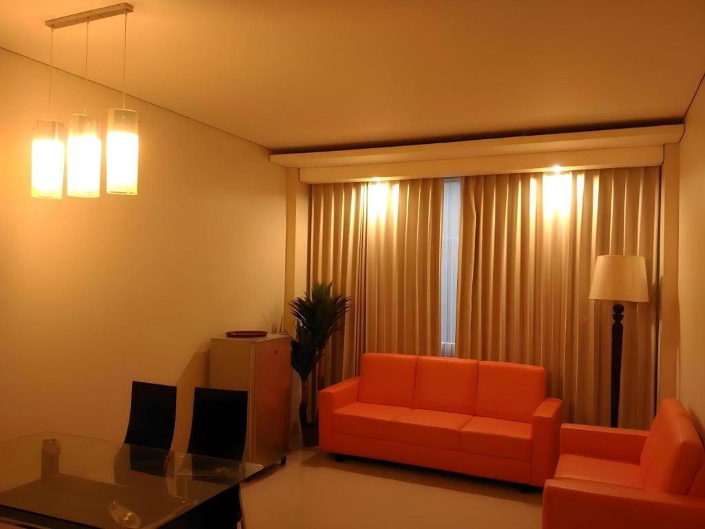 Kharisma Hotel Madiun Dış mekan fotoğraf