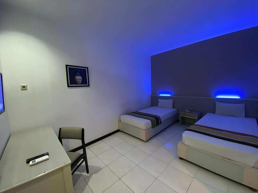Kharisma Hotel Madiun Dış mekan fotoğraf